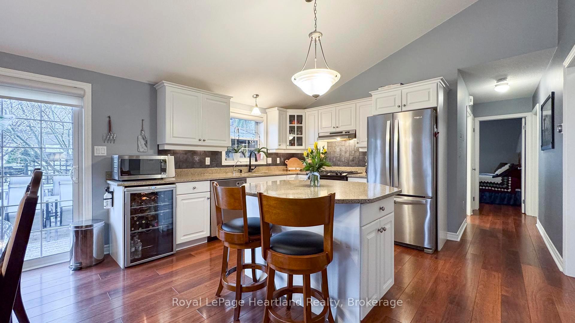 Photo 15 of 81406 Champlain Boulevard, Ashfield-Colborne-Wawanosh, Colborne — HOMEH