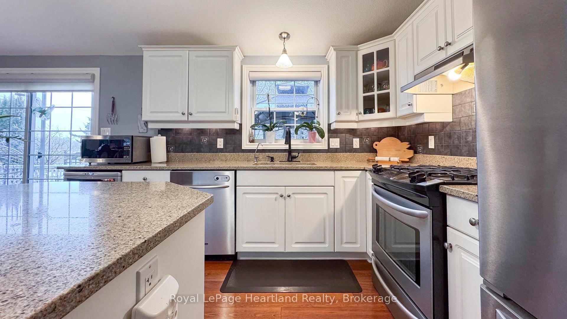 Photo 19 of 81406 Champlain Boulevard, Ashfield-Colborne-Wawanosh, Colborne — HOMEH