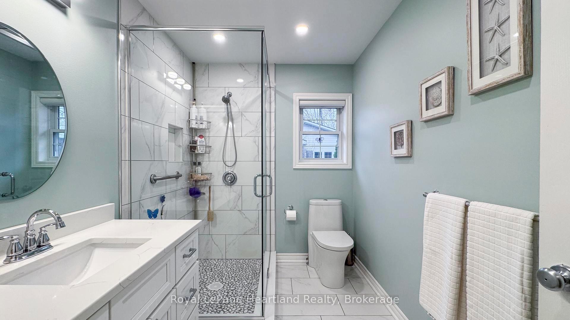 Photo 24 of 81406 Champlain Boulevard, Ashfield-Colborne-Wawanosh, Colborne — HOMEH