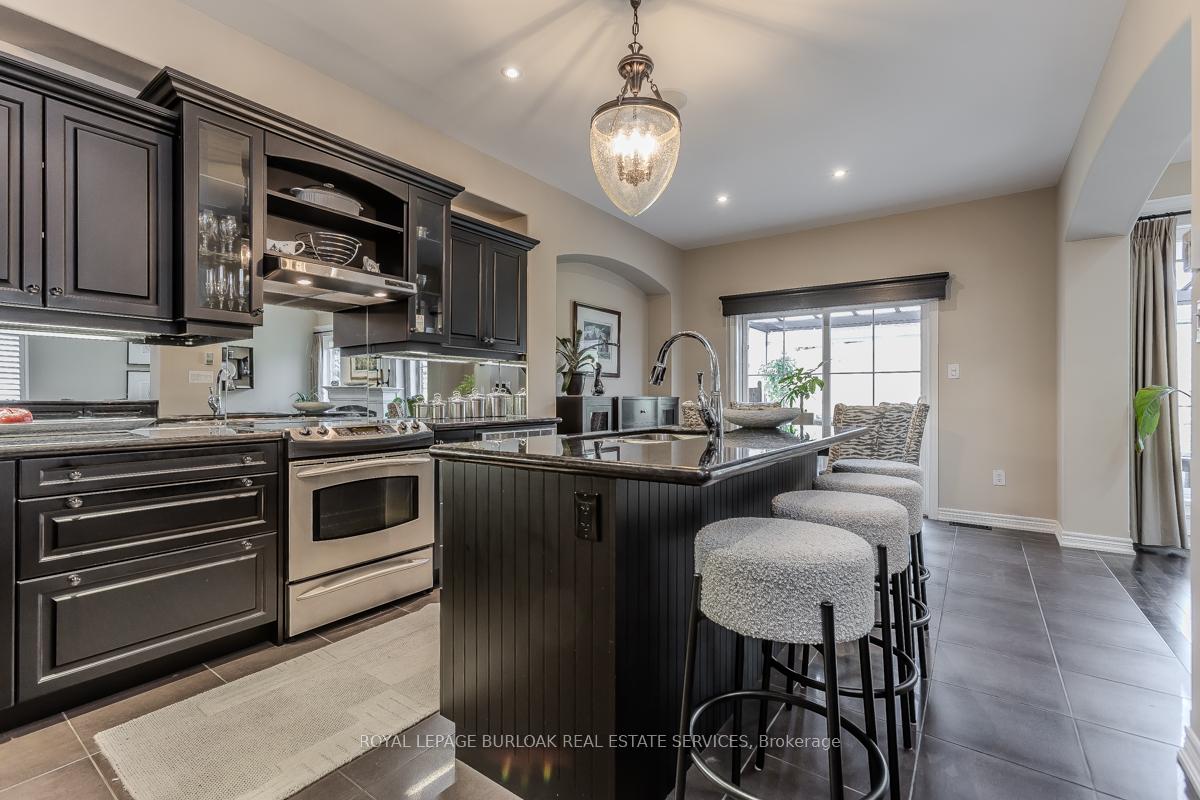 Photo 16 of 64 McGrath Court, Hamilton, Dundas — HOMEH