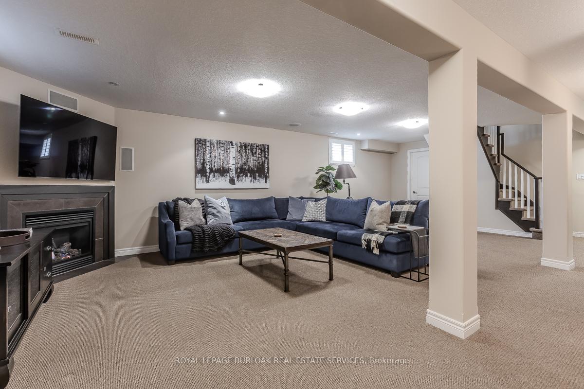 Photo 46 of 64 McGrath Court, Hamilton, Dundas — HOMEH