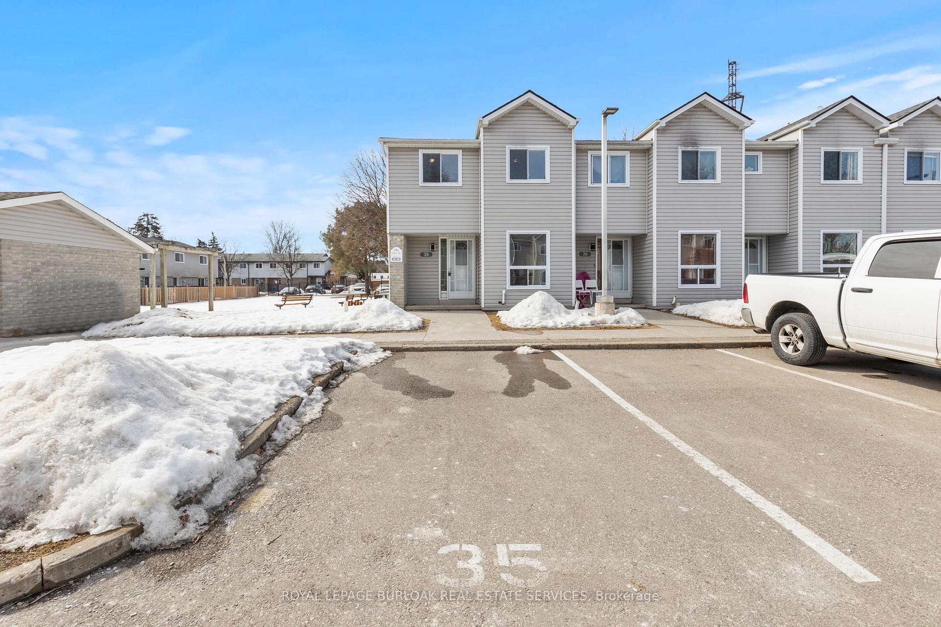 Photo 3 of Unit 35, 486 Grey Street, Brant, Brantford Twp — HOMEH