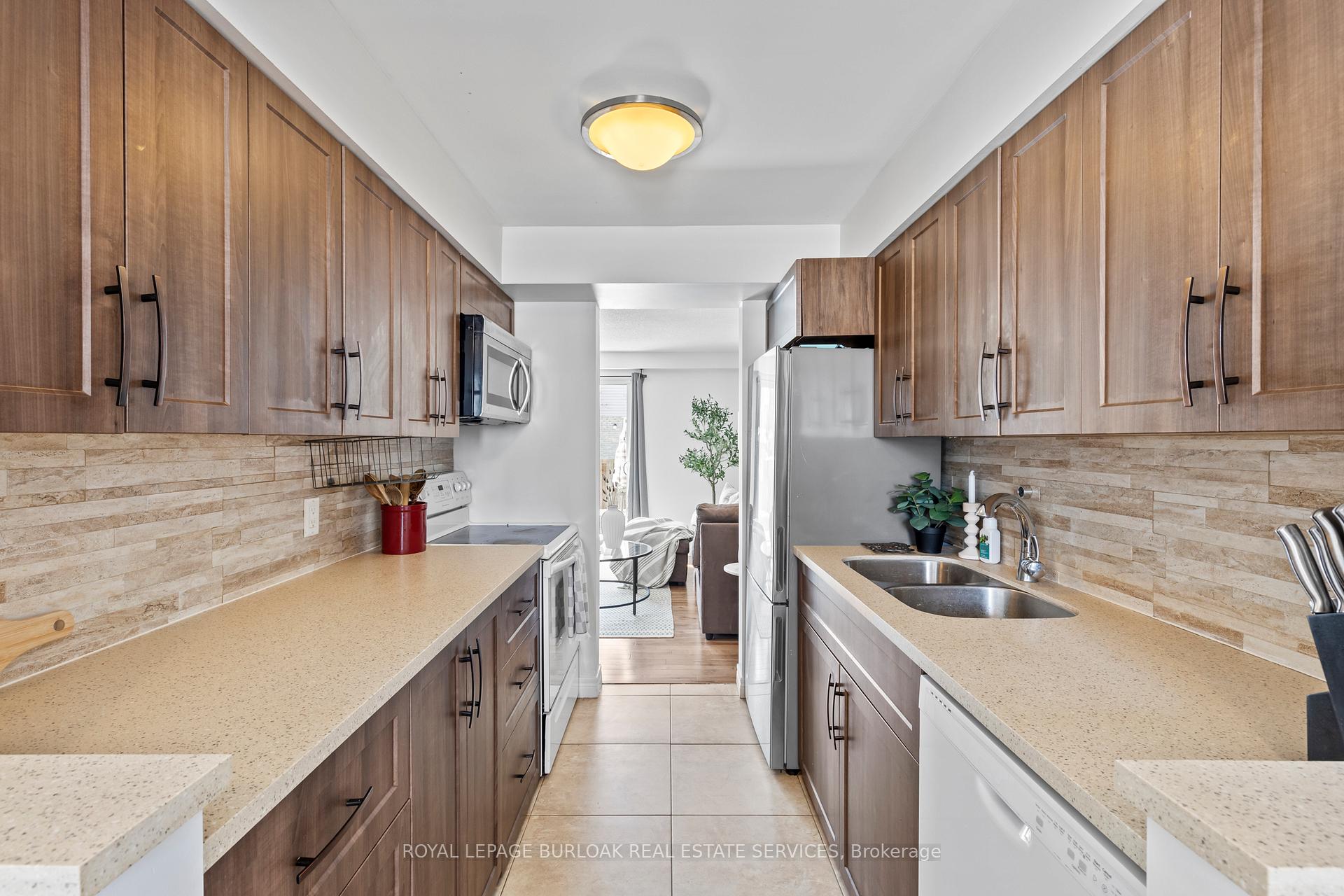 Photo 11 of Unit 35, 486 Grey Street, Brant, Brantford Twp — HOMEH