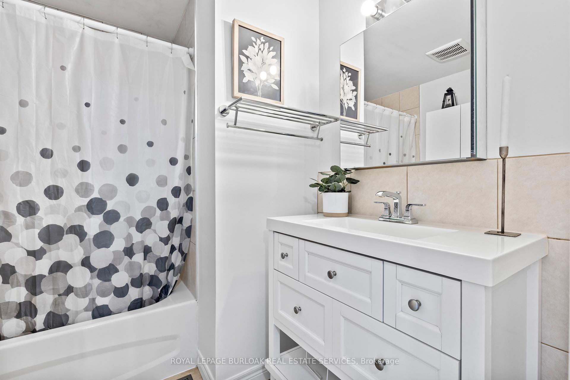 Photo 19 of Unit 35, 486 Grey Street, Brant, Brantford Twp — HOMEH