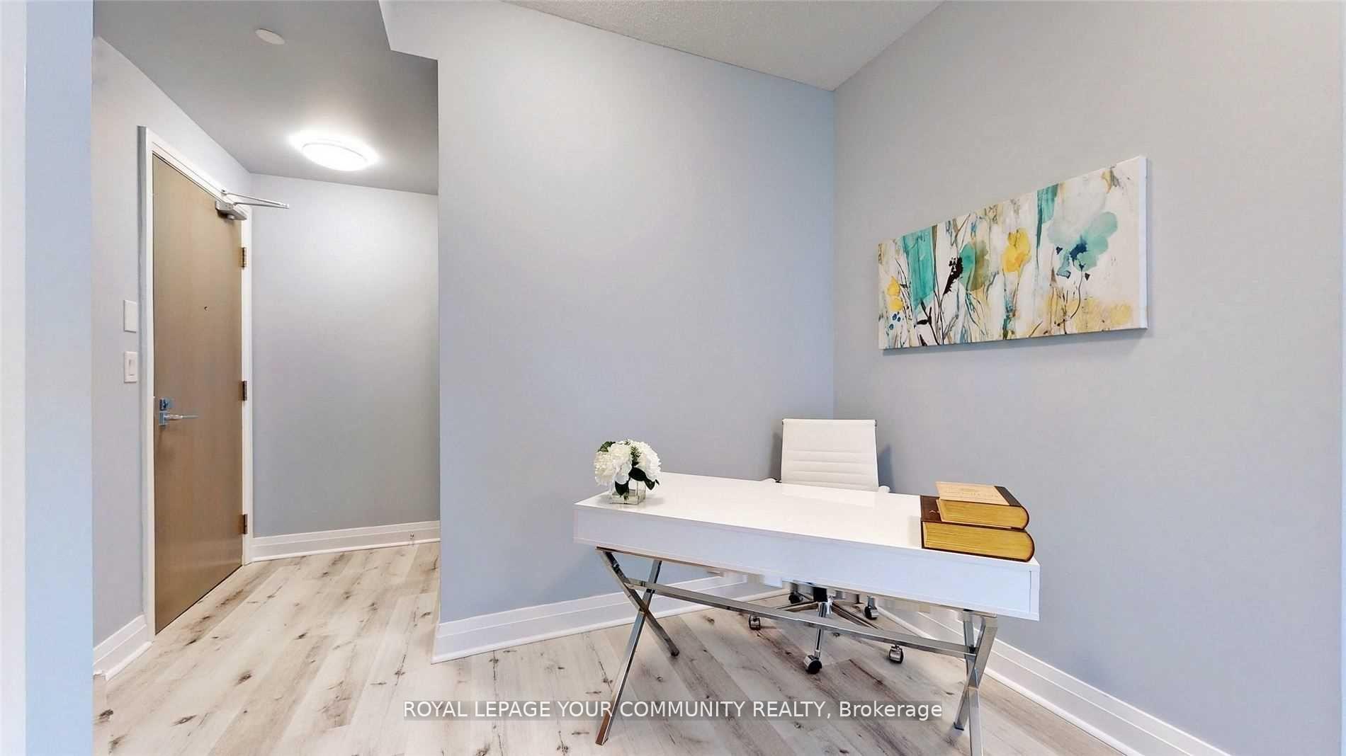 Photo 5 of Unit 730, 7165 Yonge Street, Markham, Thornhill — HOMEH