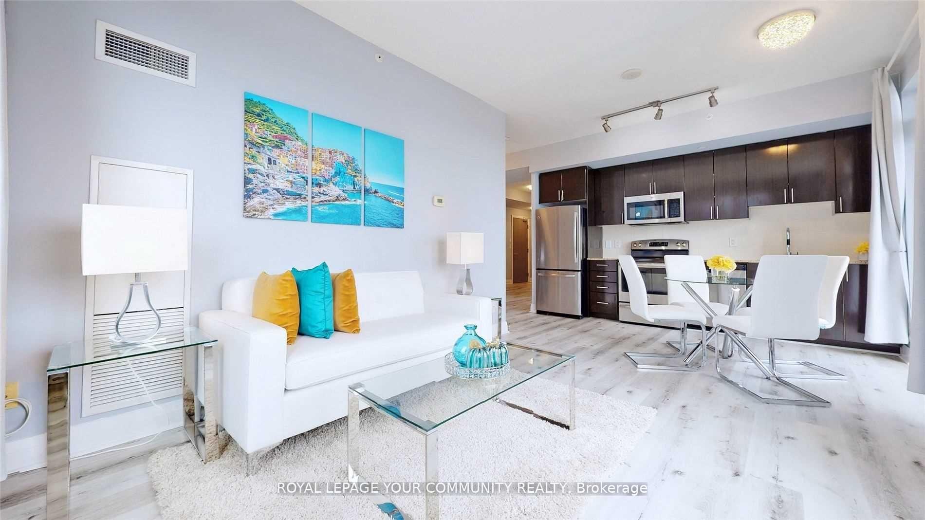 Photo 9 of Unit 730, 7165 Yonge Street, Markham, Thornhill — HOMEH