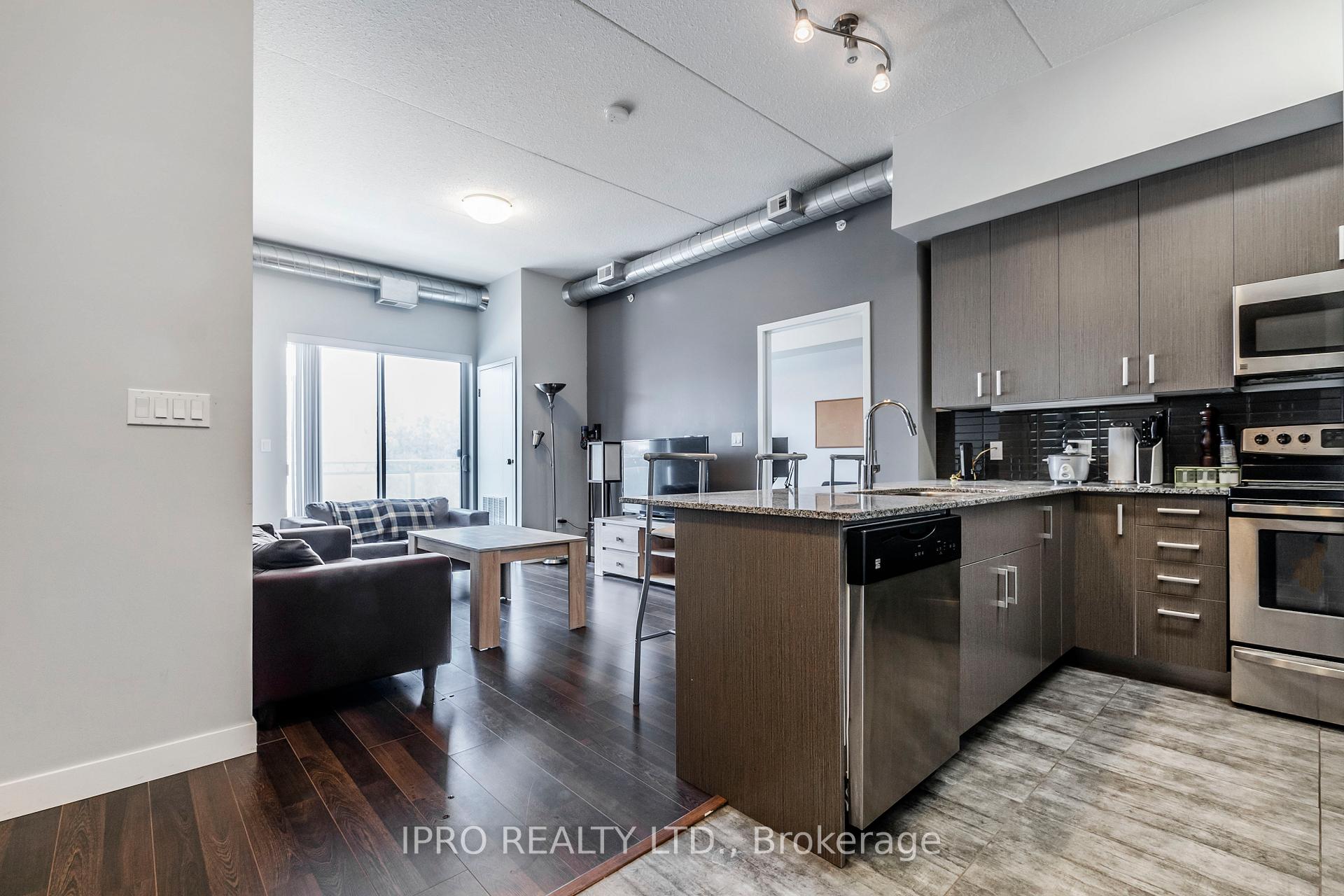 Photo 8 of Unit H205, 62 Balsam Street, Waterloo, Beechwood/University — HOMEH