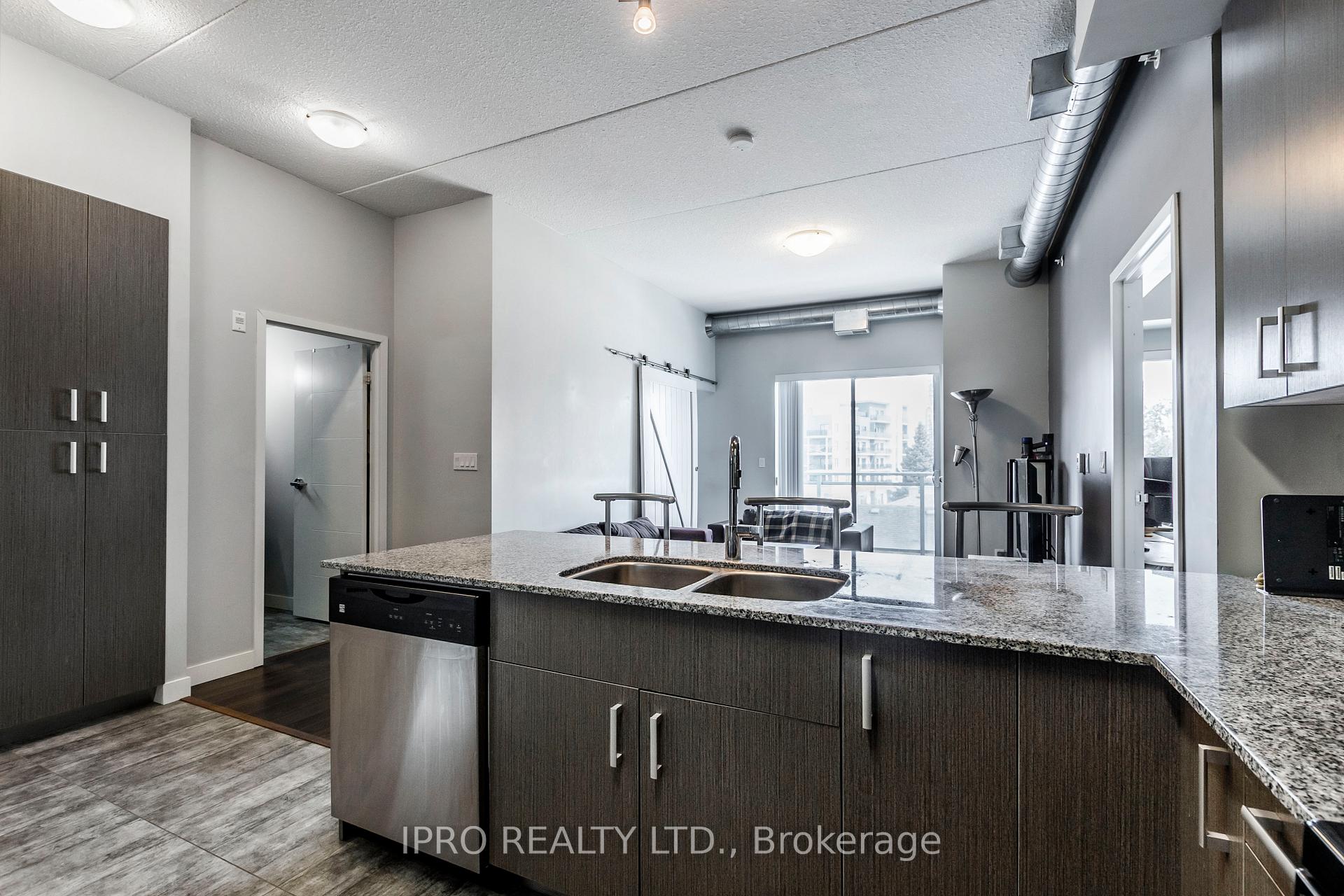 Photo 10 of Unit H205, 62 Balsam Street, Waterloo, Beechwood/University — HOMEH