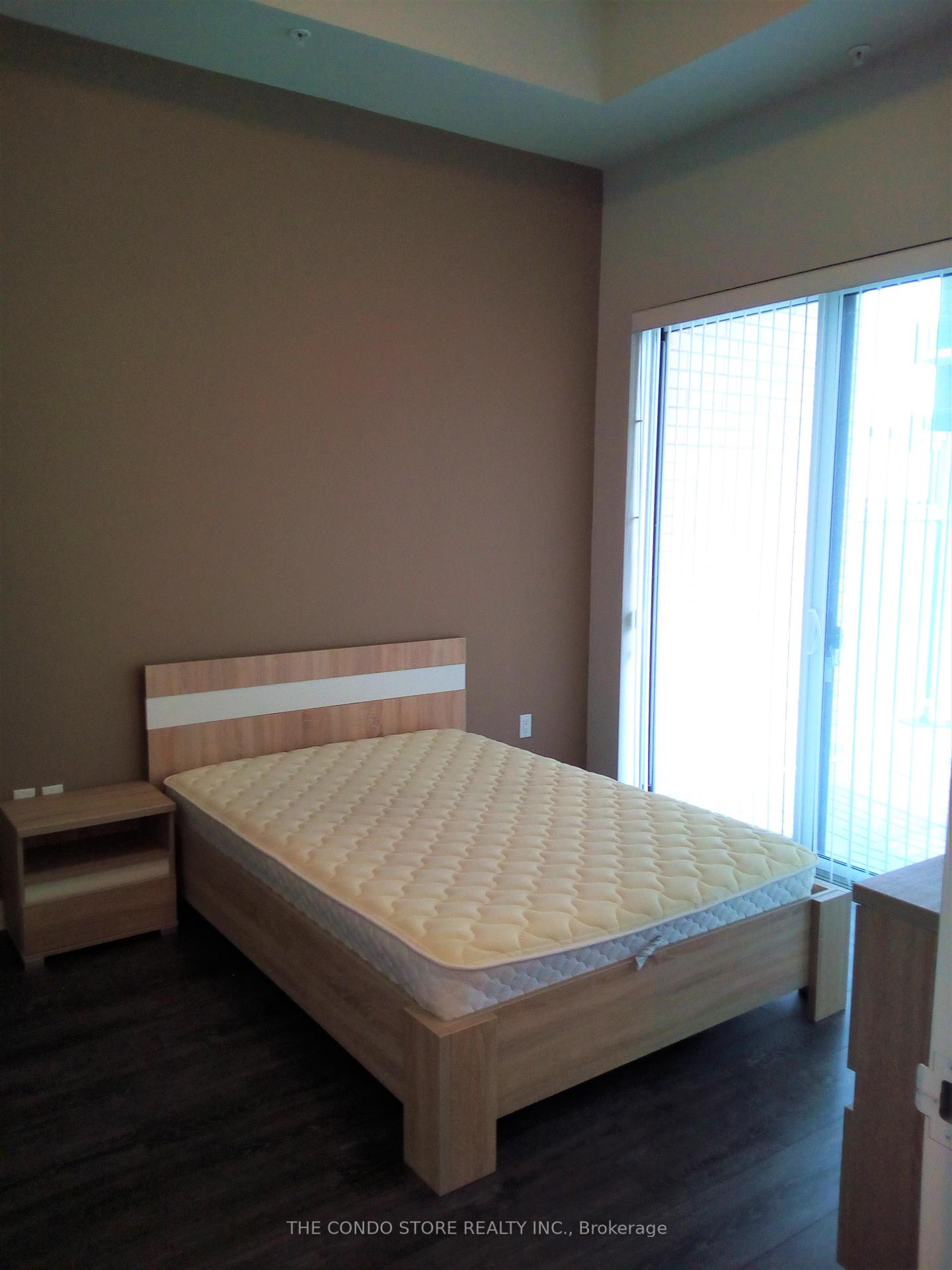 Photo 6 of Unit 301, 318 Spruce Street, Waterloo, Lakeshore Village — HOMEH