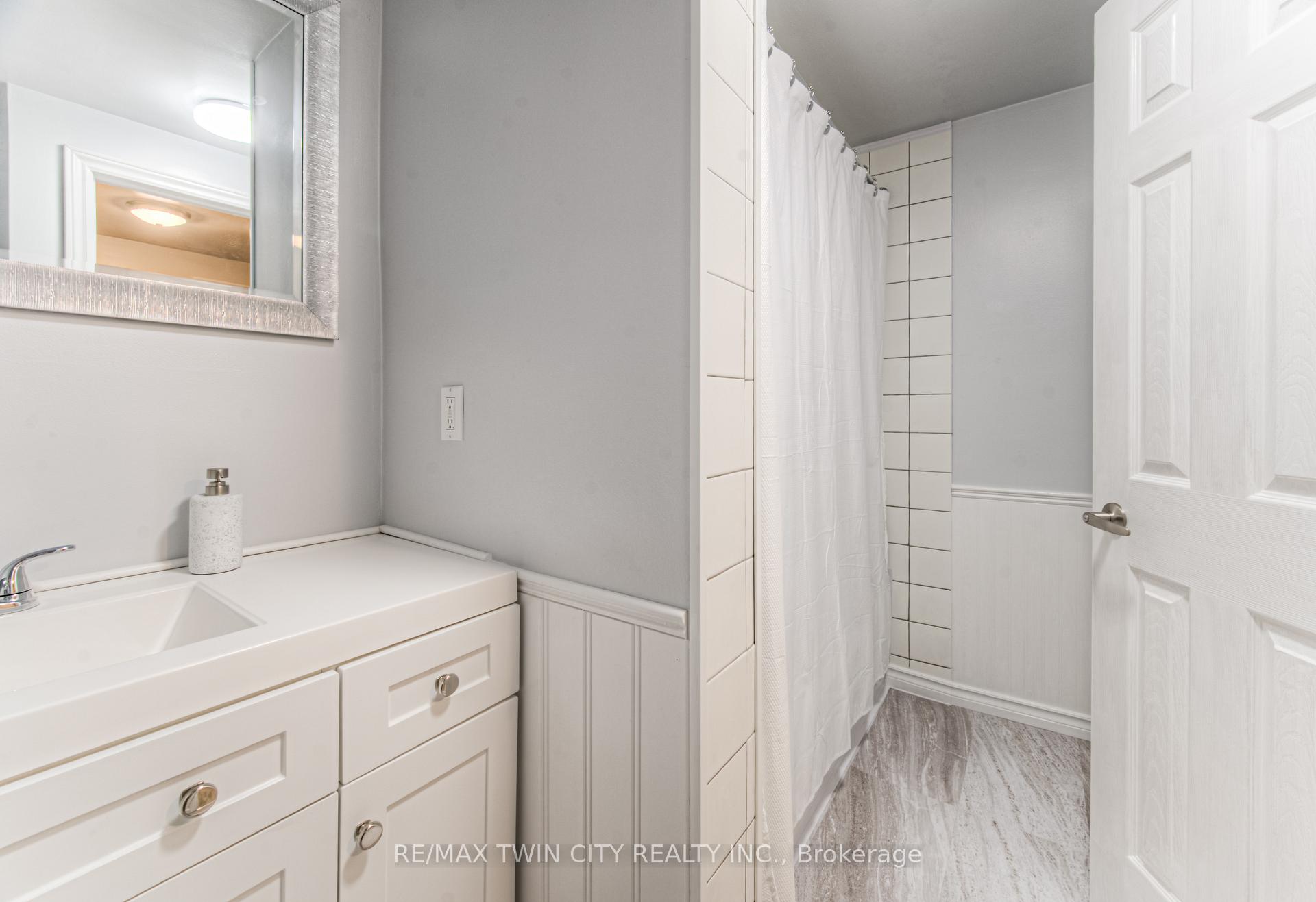 Photo 18 of Unit 26, 300 Traynor Avenue, Kitchener — HOMEH