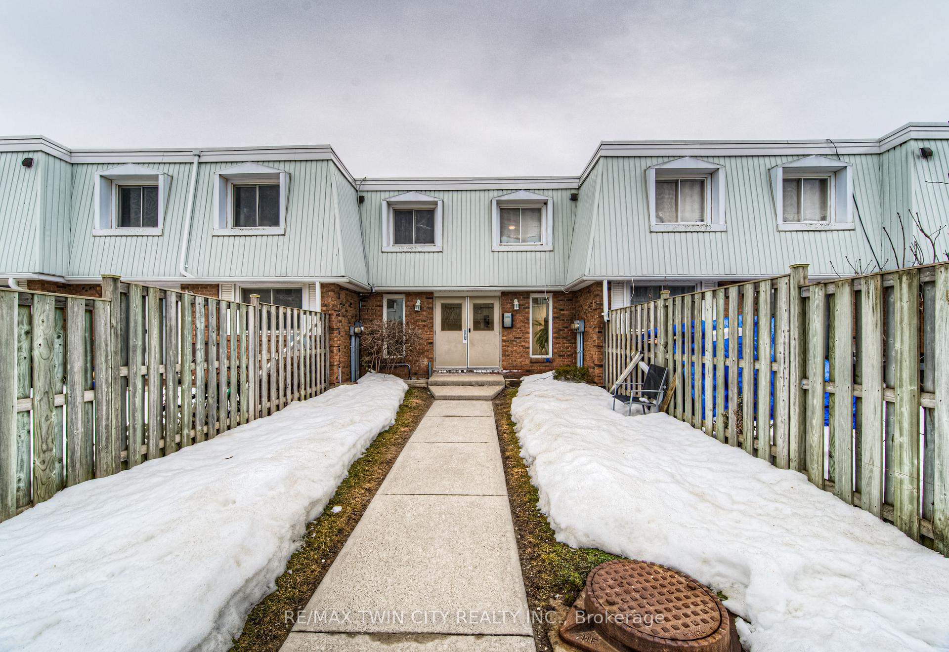 Photo 28 of Unit 26, 300 Traynor Avenue, Kitchener — HOMEH