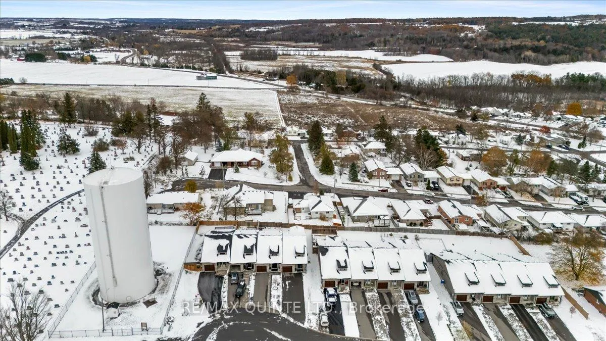Photo 41 of 229 Baker Street, Stirling-Rawdon, Stirling Ward — HOMEH