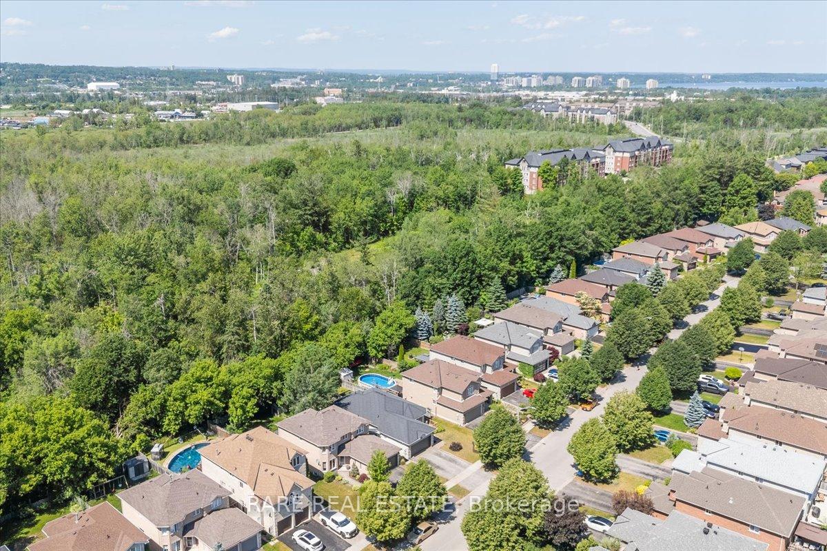 Photo 2 of 115 Nicholson Drive, Barrie, Ardagh — HOMEH