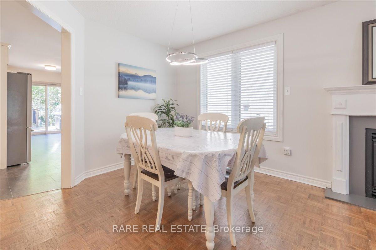 Photo 10 of 115 Nicholson Drive, Barrie, Ardagh — HOMEH