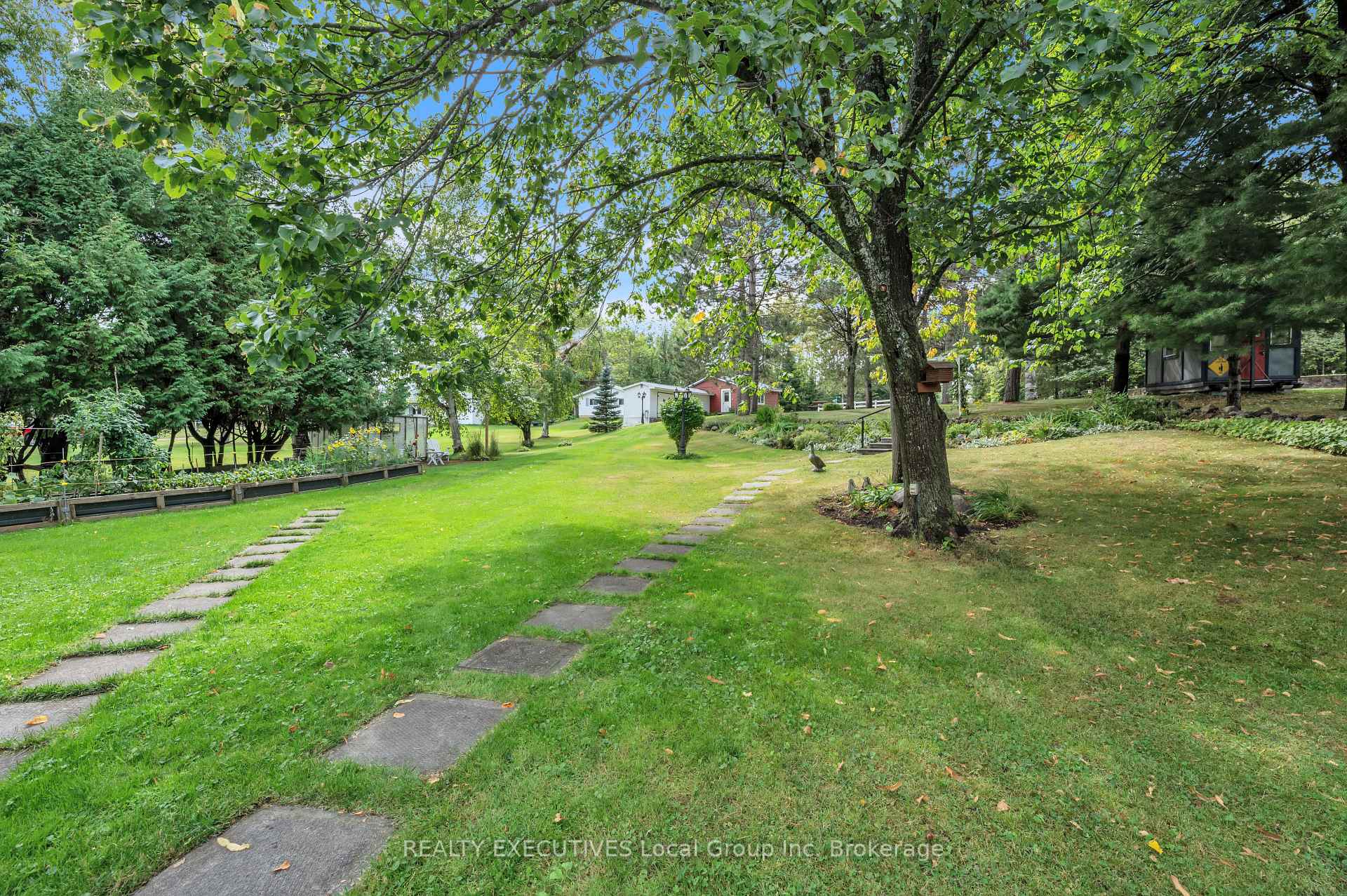 Photo 8 of 4 Ninovan Road W, Callander — HOMEH