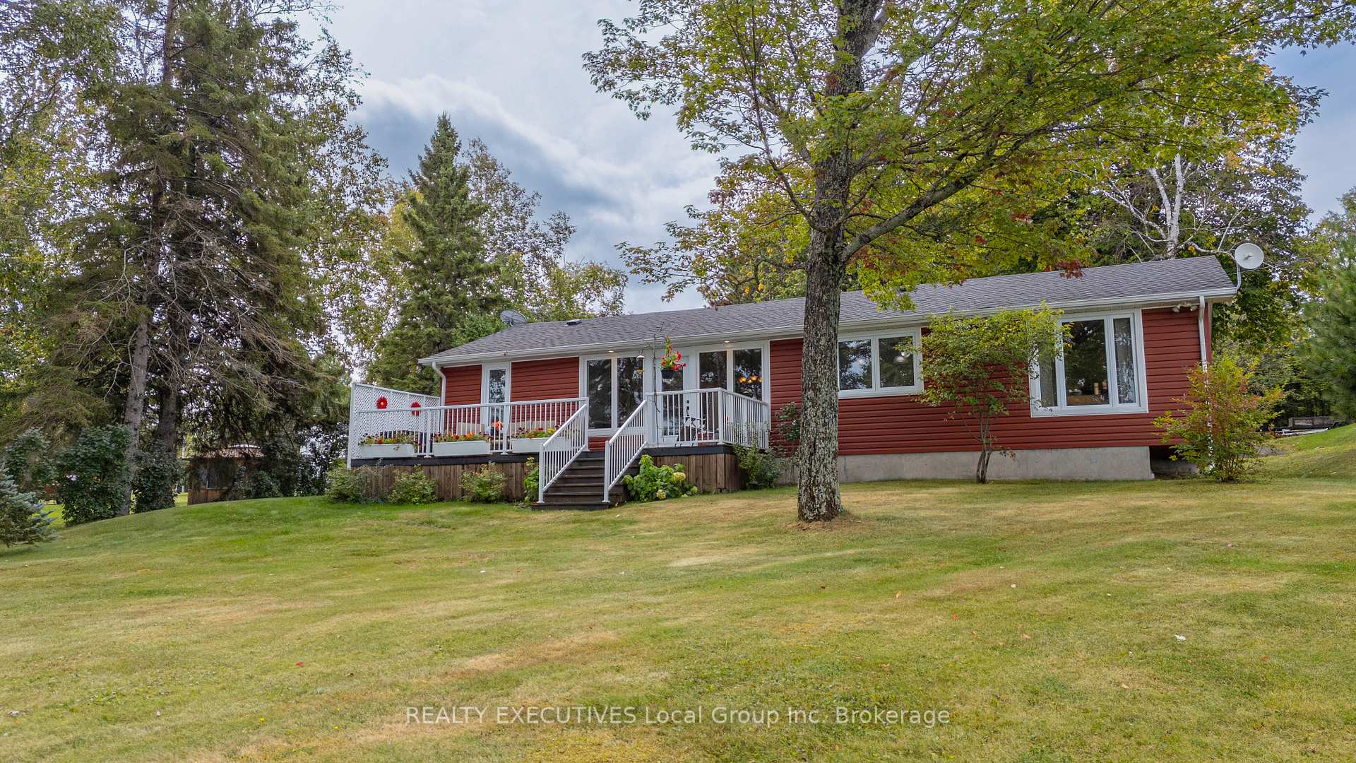 Photo 10 of 4 Ninovan Road W, Callander — HOMEH