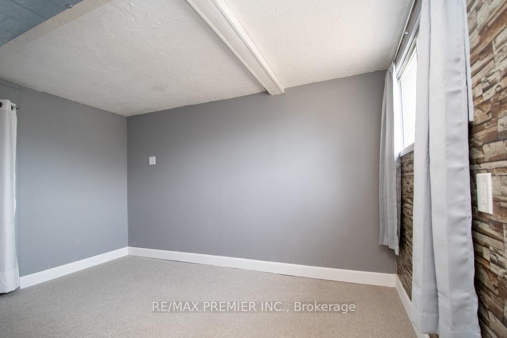 Photo 28 of 2704 Television Road, Douro-Dummer — HOMEH