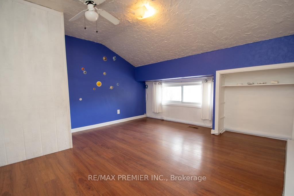 Photo 31 of 2704 Television Road, Douro-Dummer — HOMEH