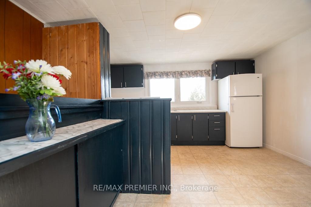 Photo 33 of 2704 Television Road, Douro-Dummer — HOMEH
