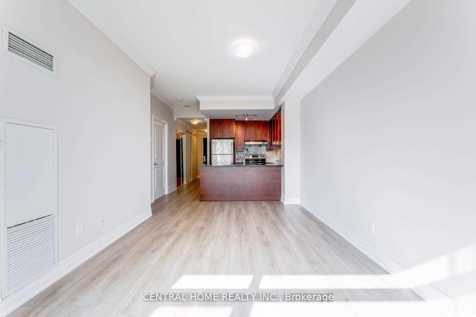 Photo 5 of Unit 905, 8130 Birchmount Road, Markham, Unionville — HOMEH