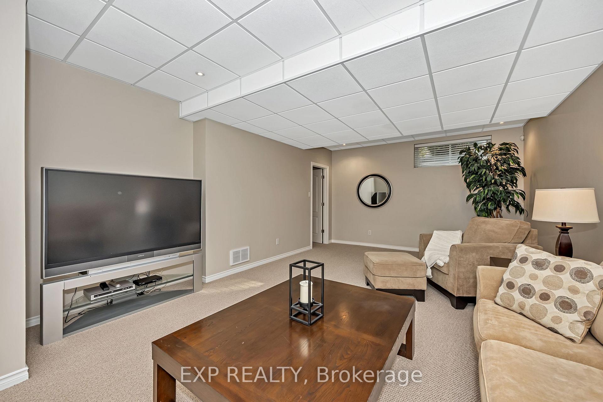 Photo 35 of 533 Dusty Miller Crescent, Ottawa, Riverside South/Gloucester Glen — HOMEH