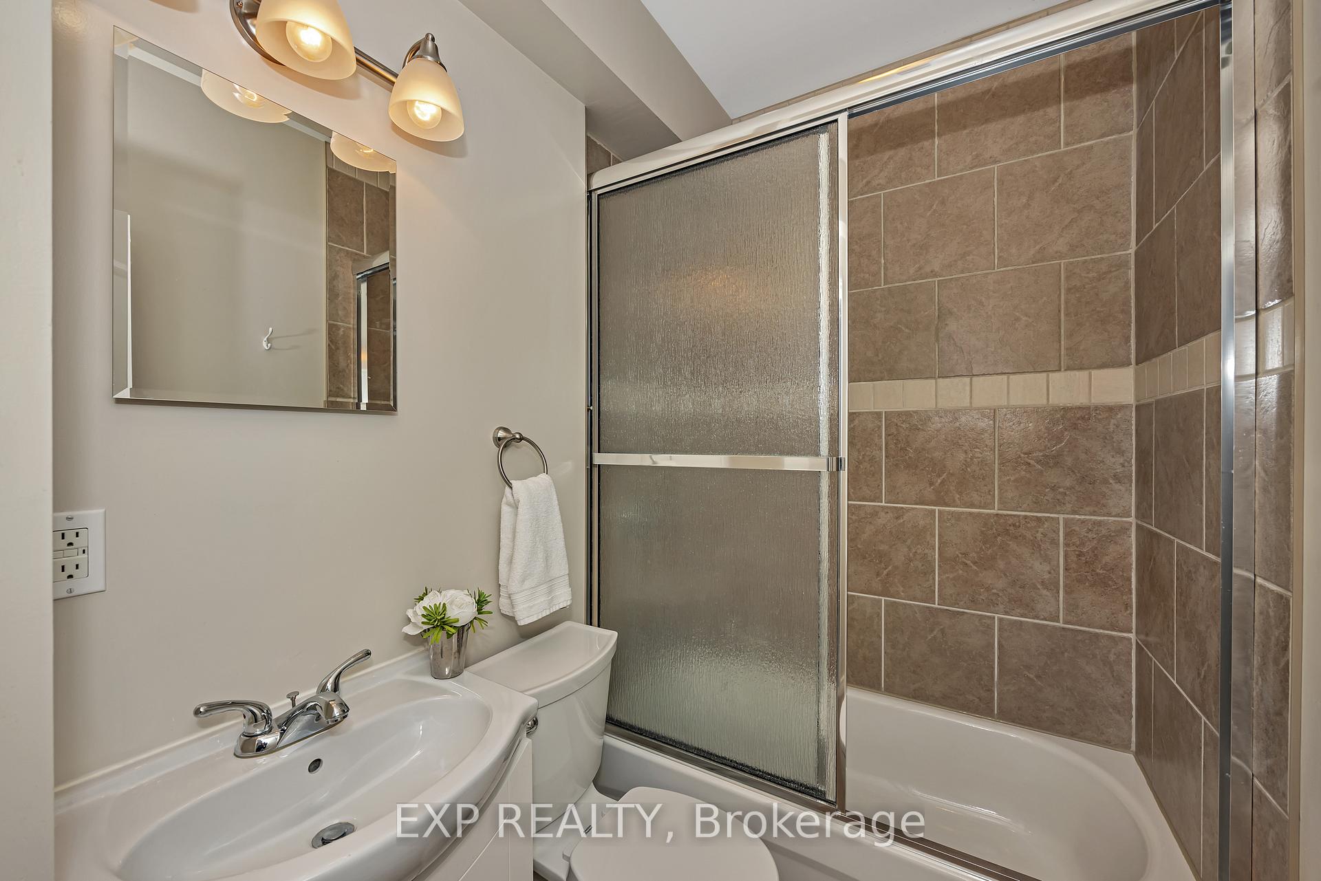 Photo 39 of 533 Dusty Miller Crescent, Ottawa, Riverside South/Gloucester Glen — HOMEH