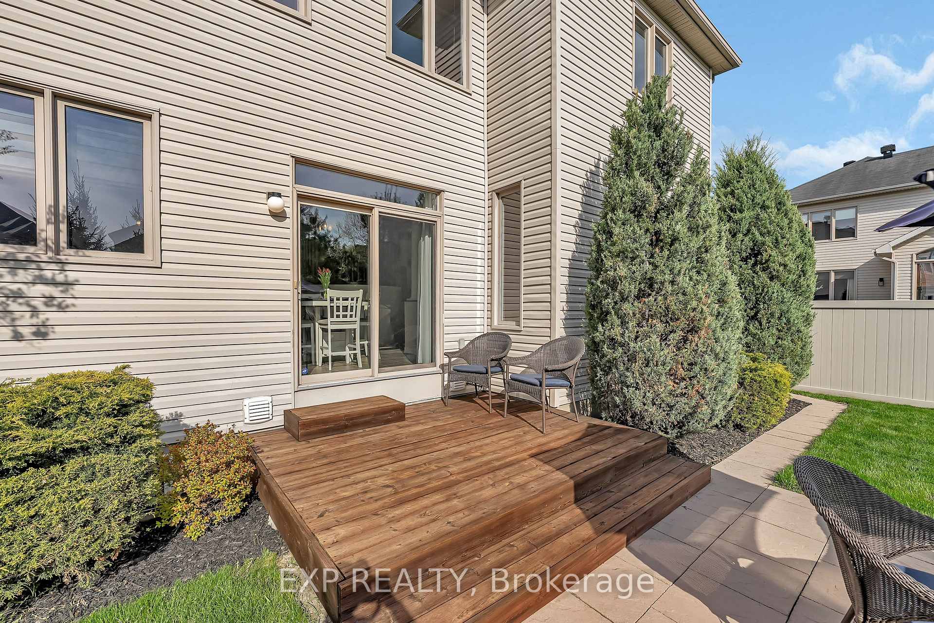 Photo 41 of 533 Dusty Miller Crescent, Ottawa, Riverside South/Gloucester Glen — HOMEH