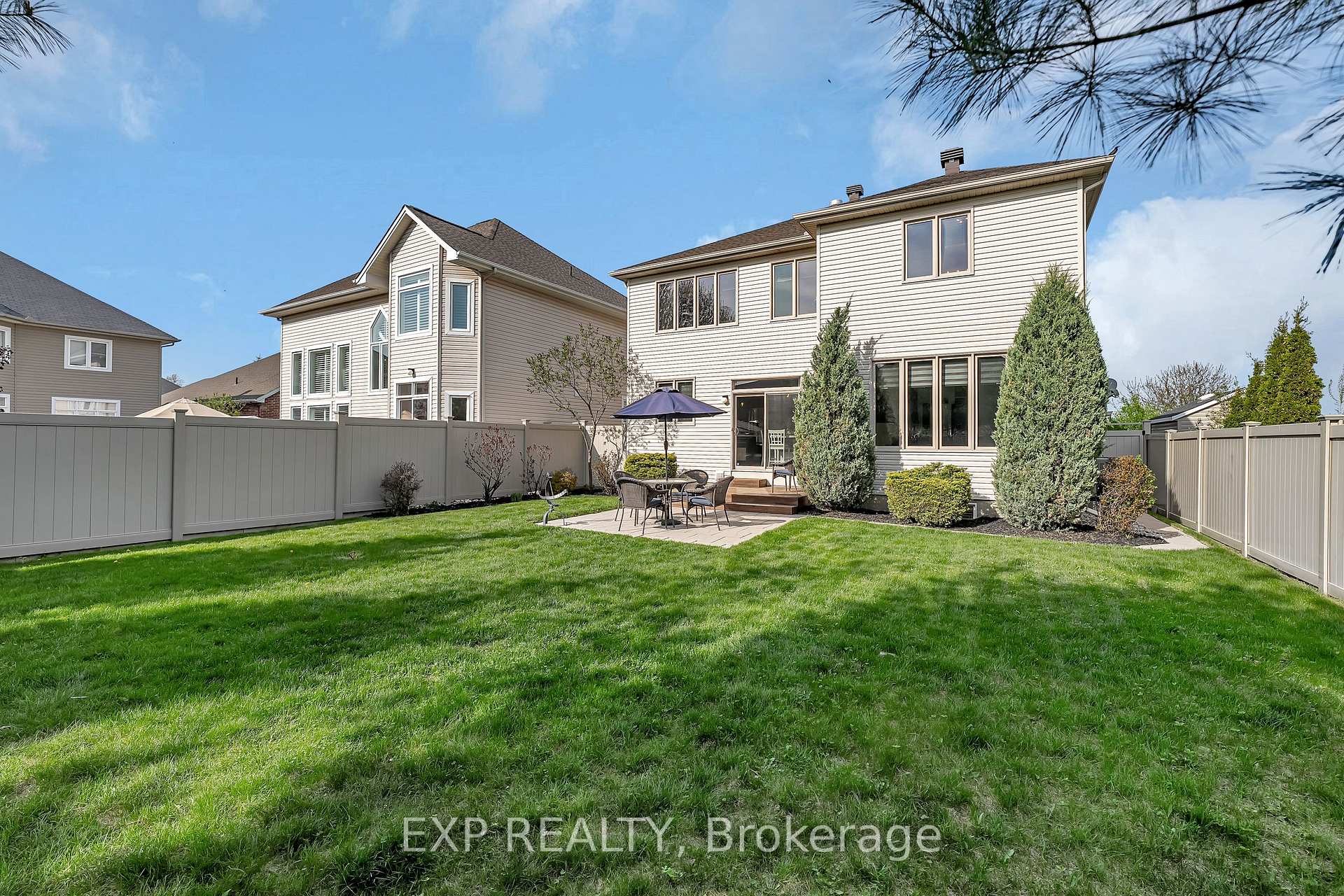 Photo 44 of 533 Dusty Miller Crescent, Ottawa, Riverside South/Gloucester Glen — HOMEH