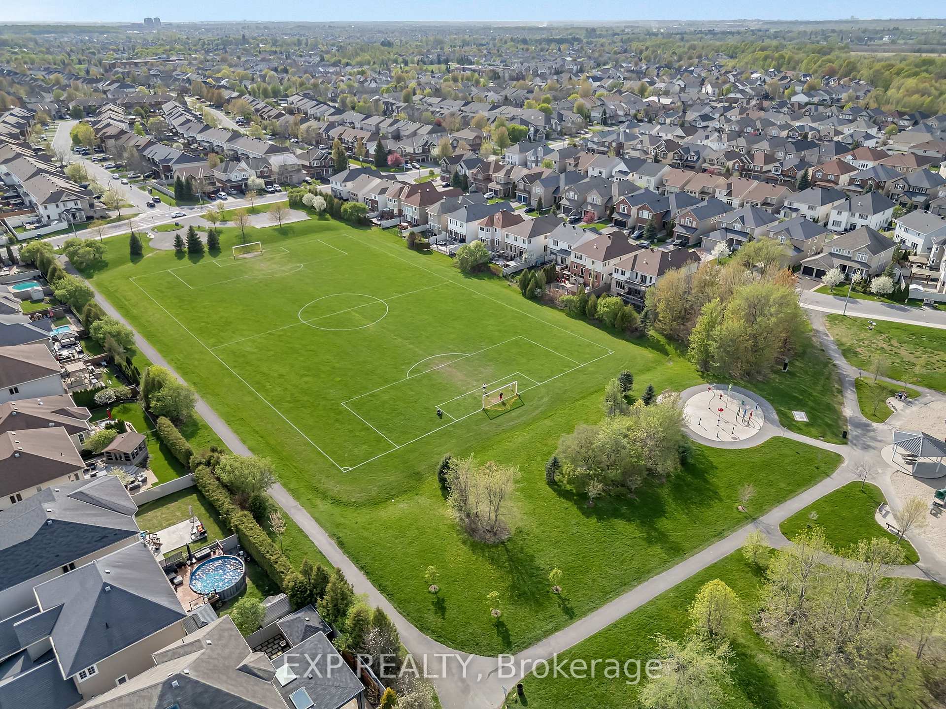Photo 48 of 533 Dusty Miller Crescent, Ottawa, Riverside South/Gloucester Glen — HOMEH