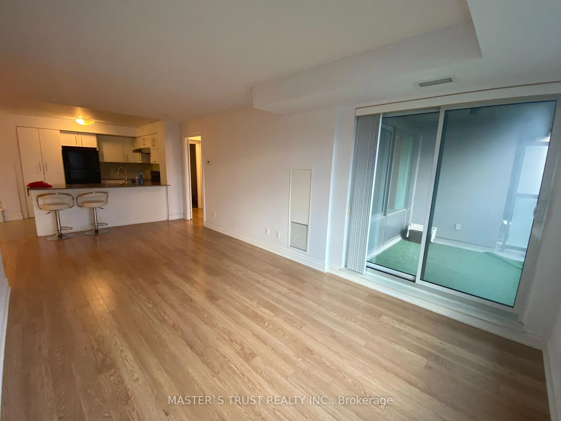 Photo 12 of Unit 709, 273 South Park Road, Markham, Commerce Valley — HOMEH