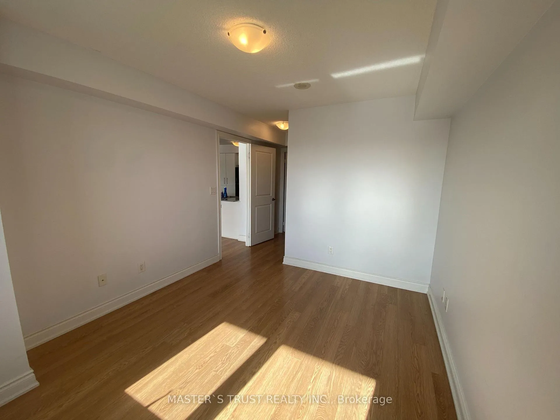 Photo 14 of Unit 709, 273 South Park Road, Markham, Commerce Valley — HOMEH