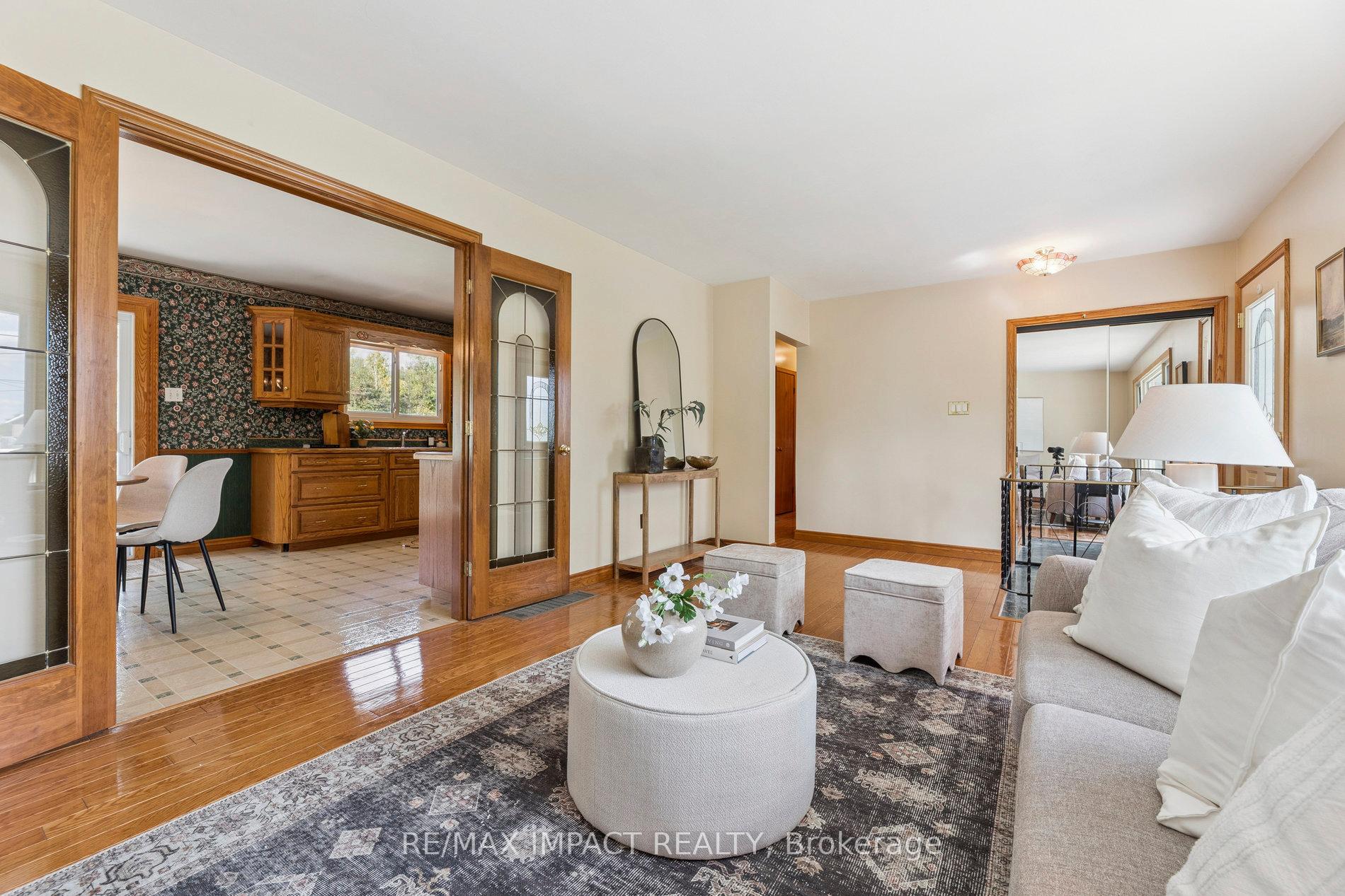 Photo 9 of 298 Plati Avenue, Douro-Dummer — HOMEH