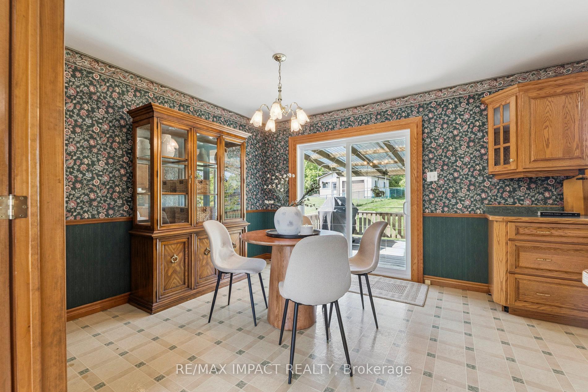Photo 11 of 298 Plati Avenue, Douro-Dummer — HOMEH