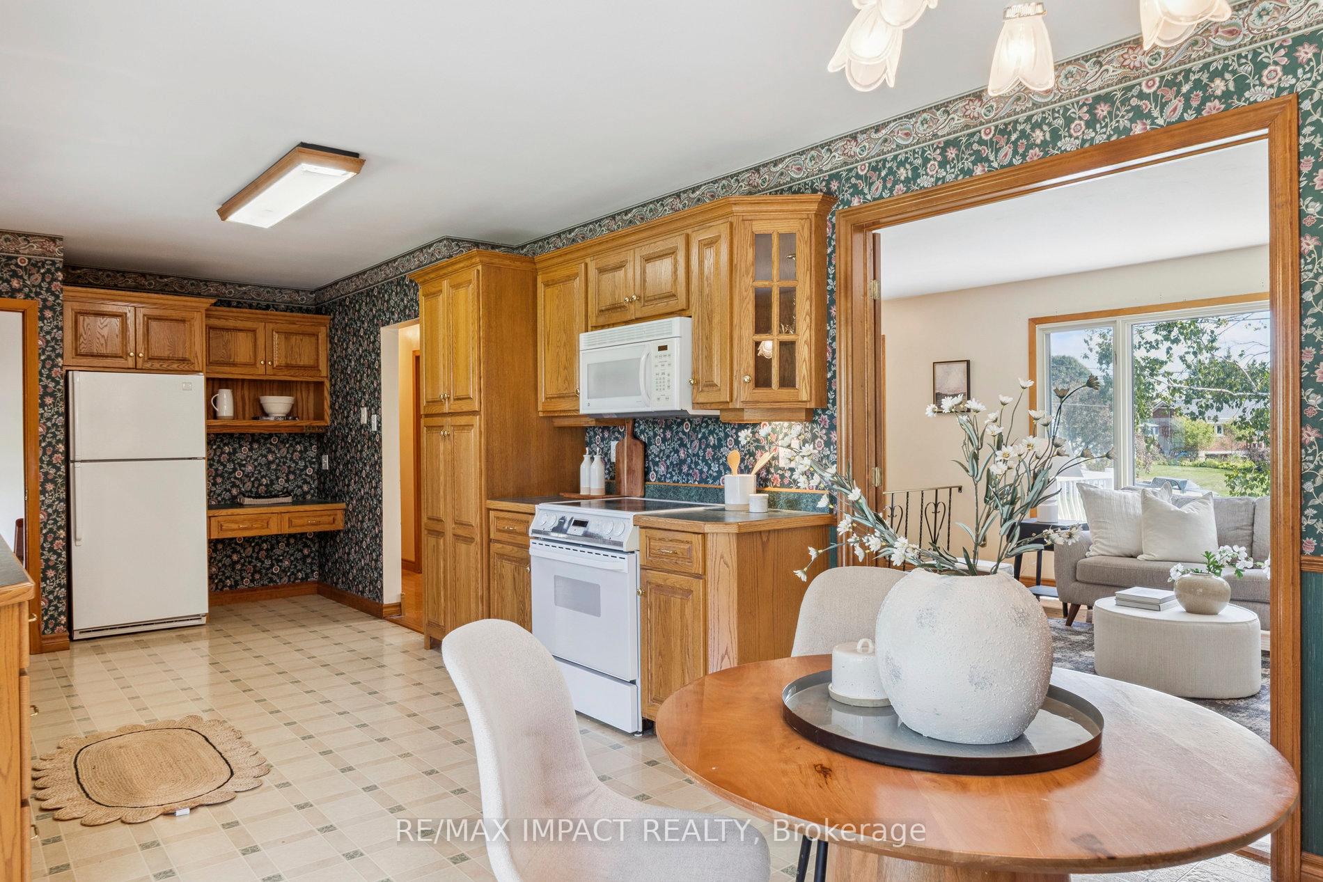Photo 14 of 298 Plati Avenue, Douro-Dummer — HOMEH