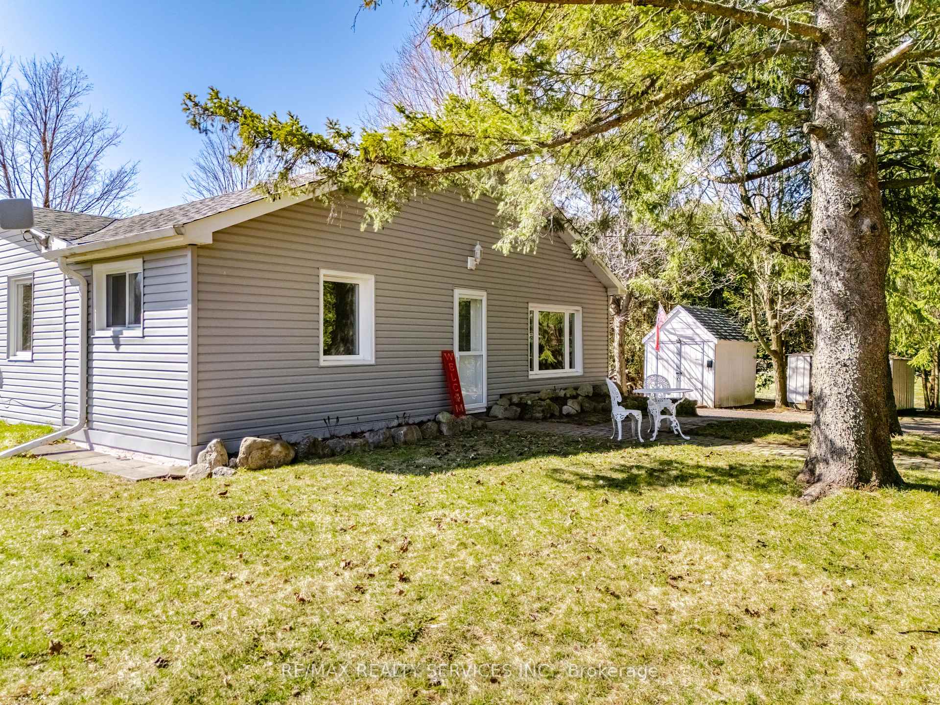 Photo 3 of 9765 Tenth Sideroad, Erin, Rural Erin — HOMEH