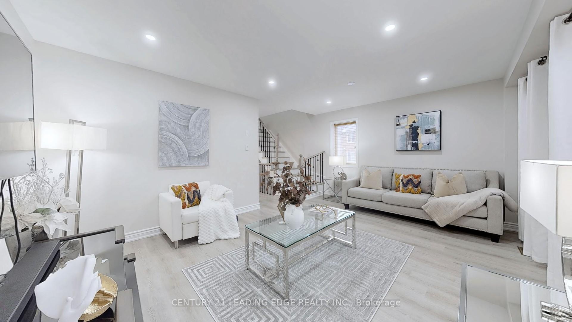 Photo 4 of 56 Spraggins Lane, Ajax, Central — HOMEH
