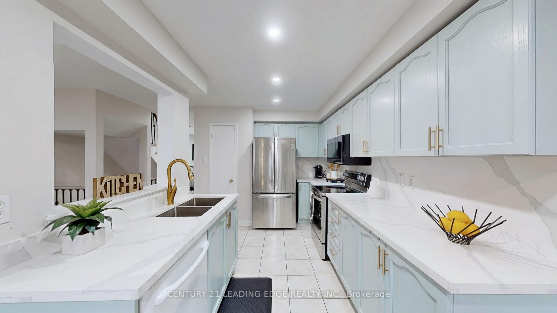 Photo 12 of 56 Spraggins Lane, Ajax, Central — HOMEH