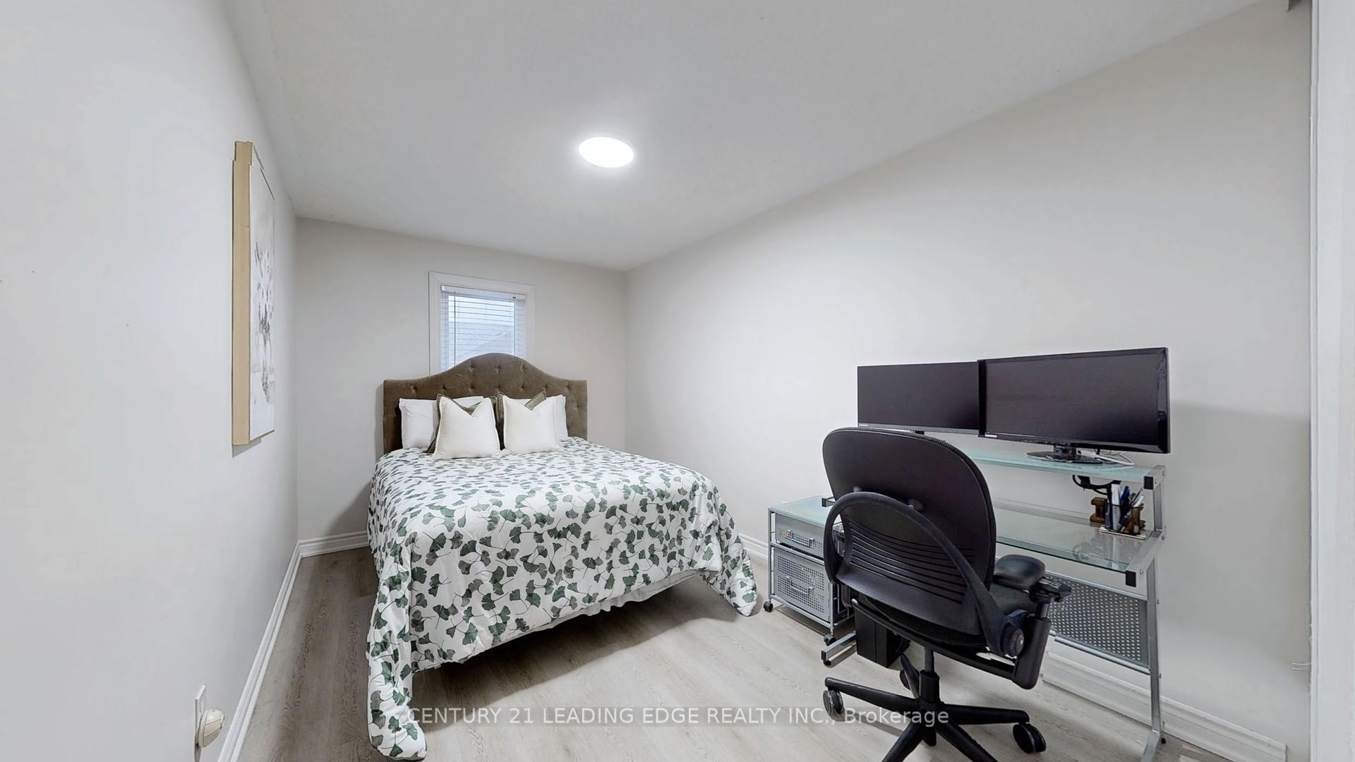Photo 37 of 56 Spraggins Lane, Ajax, Central — HOMEH