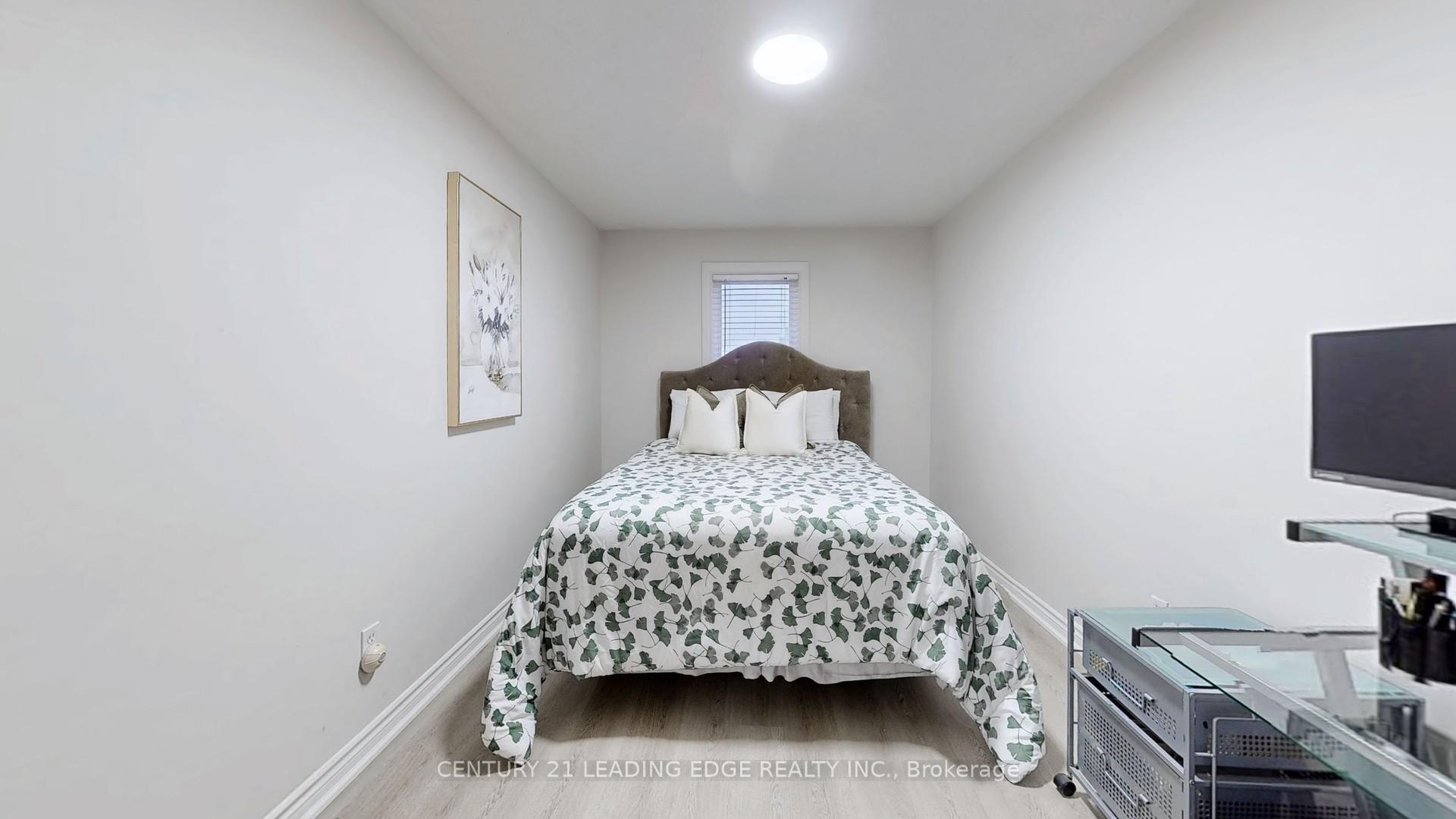 Photo 38 of 56 Spraggins Lane, Ajax, Central — HOMEH