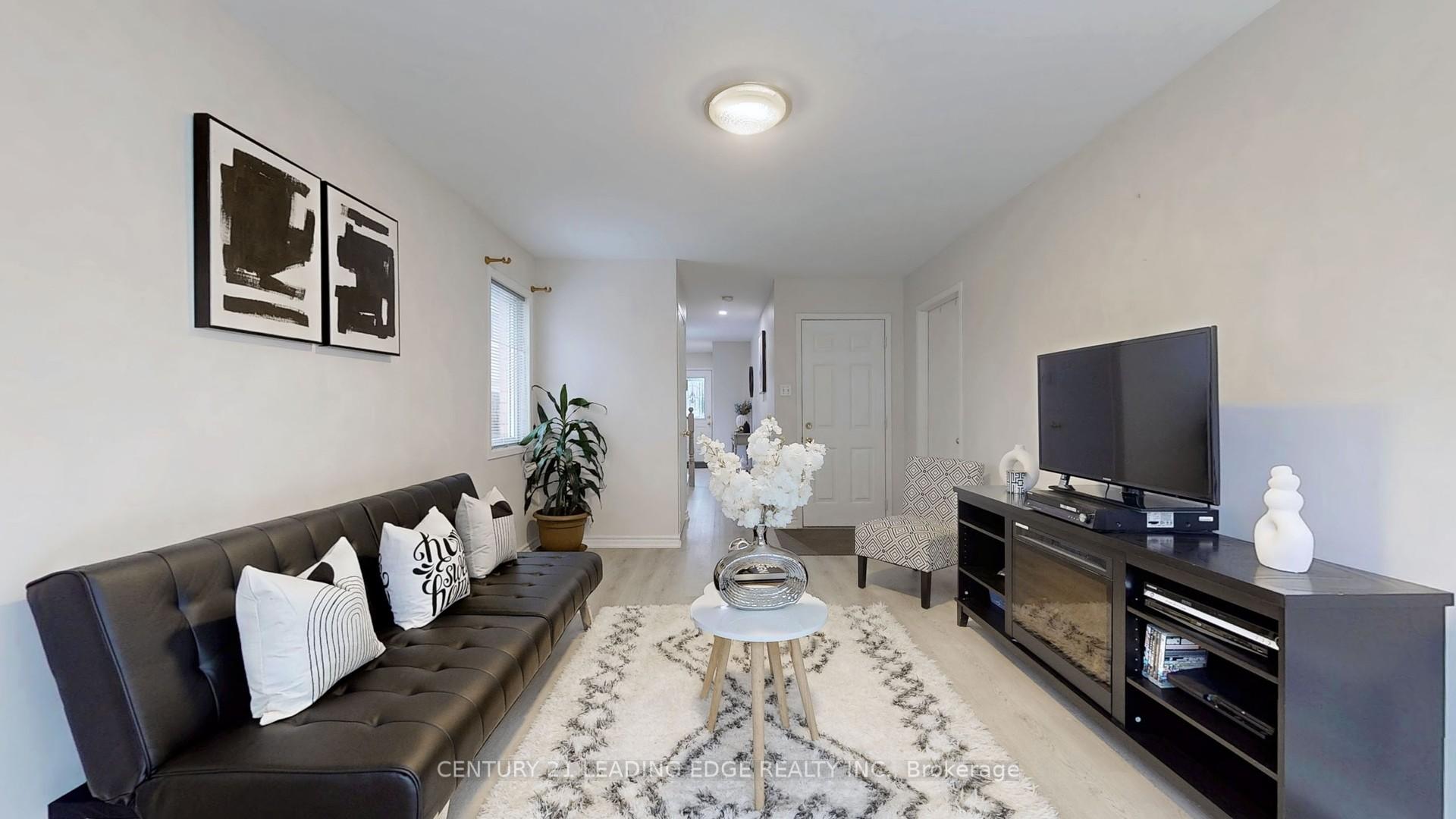 Photo 44 of 56 Spraggins Lane, Ajax, Central — HOMEH
