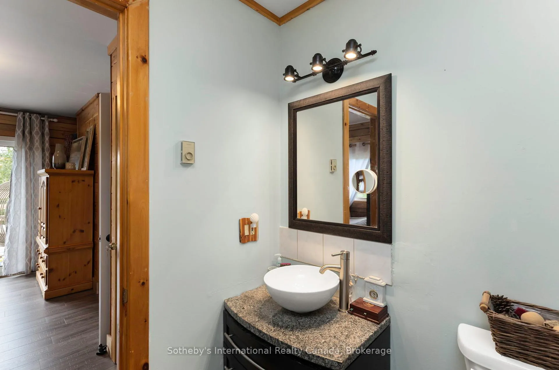 Photo 21 of 20 Kodiak Road, McKellar — HOMEH
