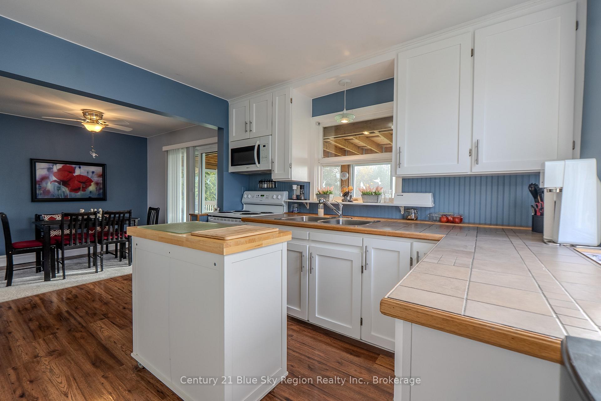 Photo 16 of 67 Spruce Drive, Temagami — HOMEH