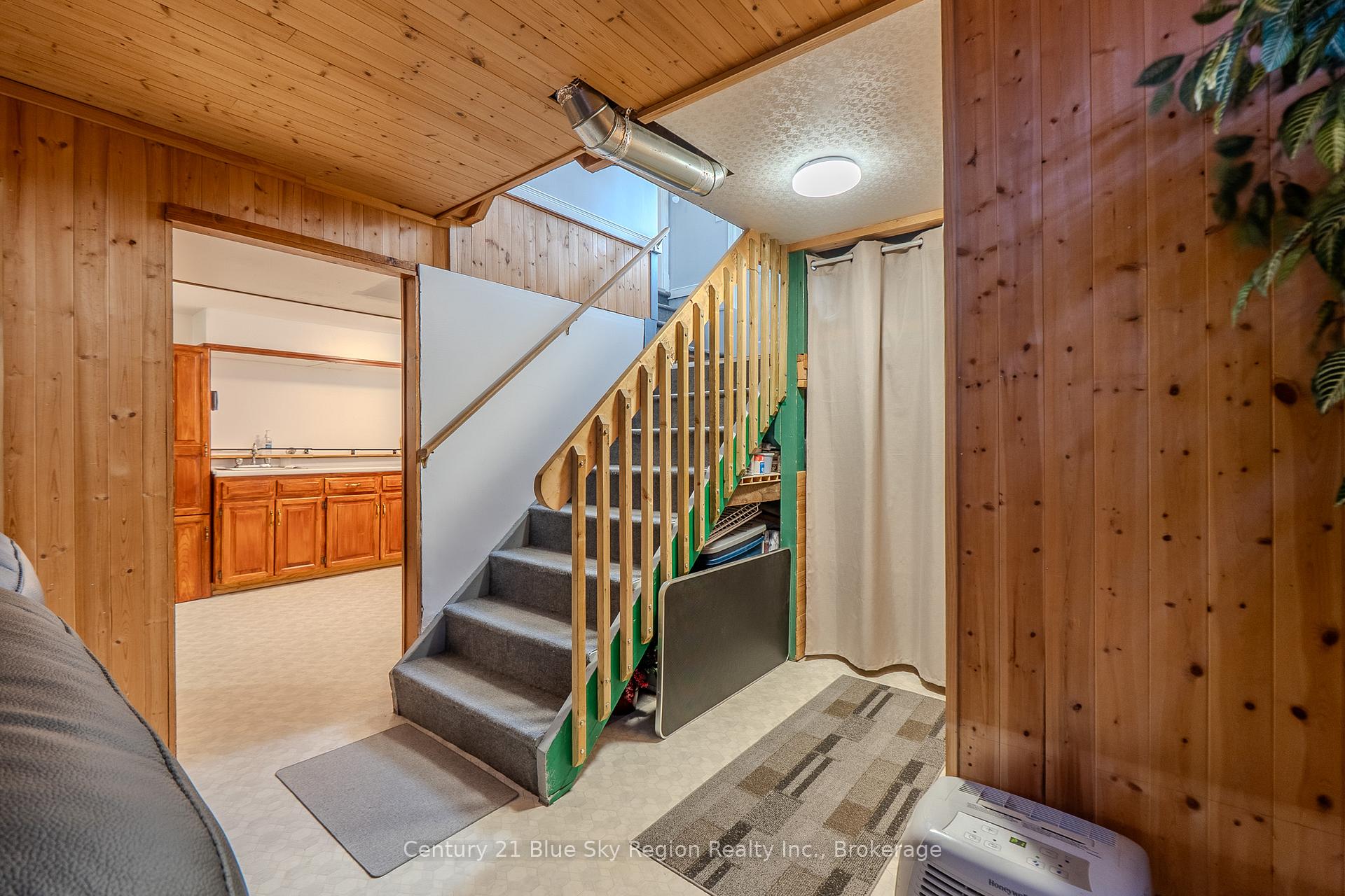 Photo 25 of 67 Spruce Drive, Temagami — HOMEH
