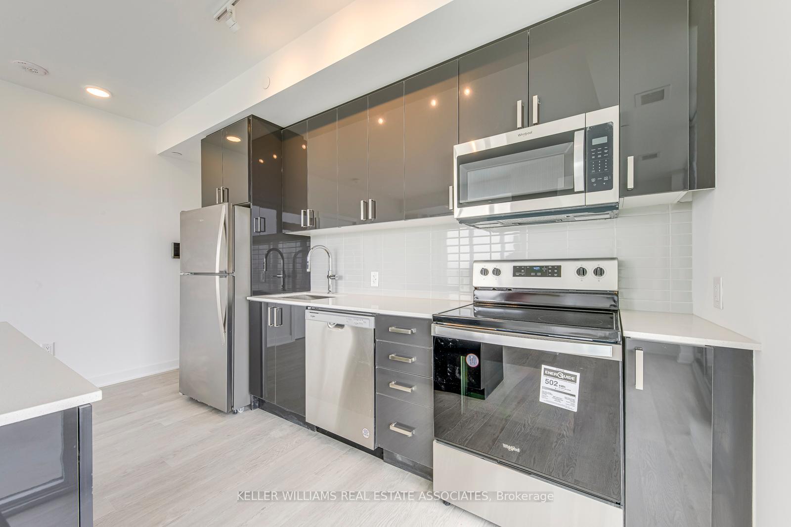 Photo 13 of Unit 1107, 2782 Barton Street E, Hamilton, Riverdale — HOMEH