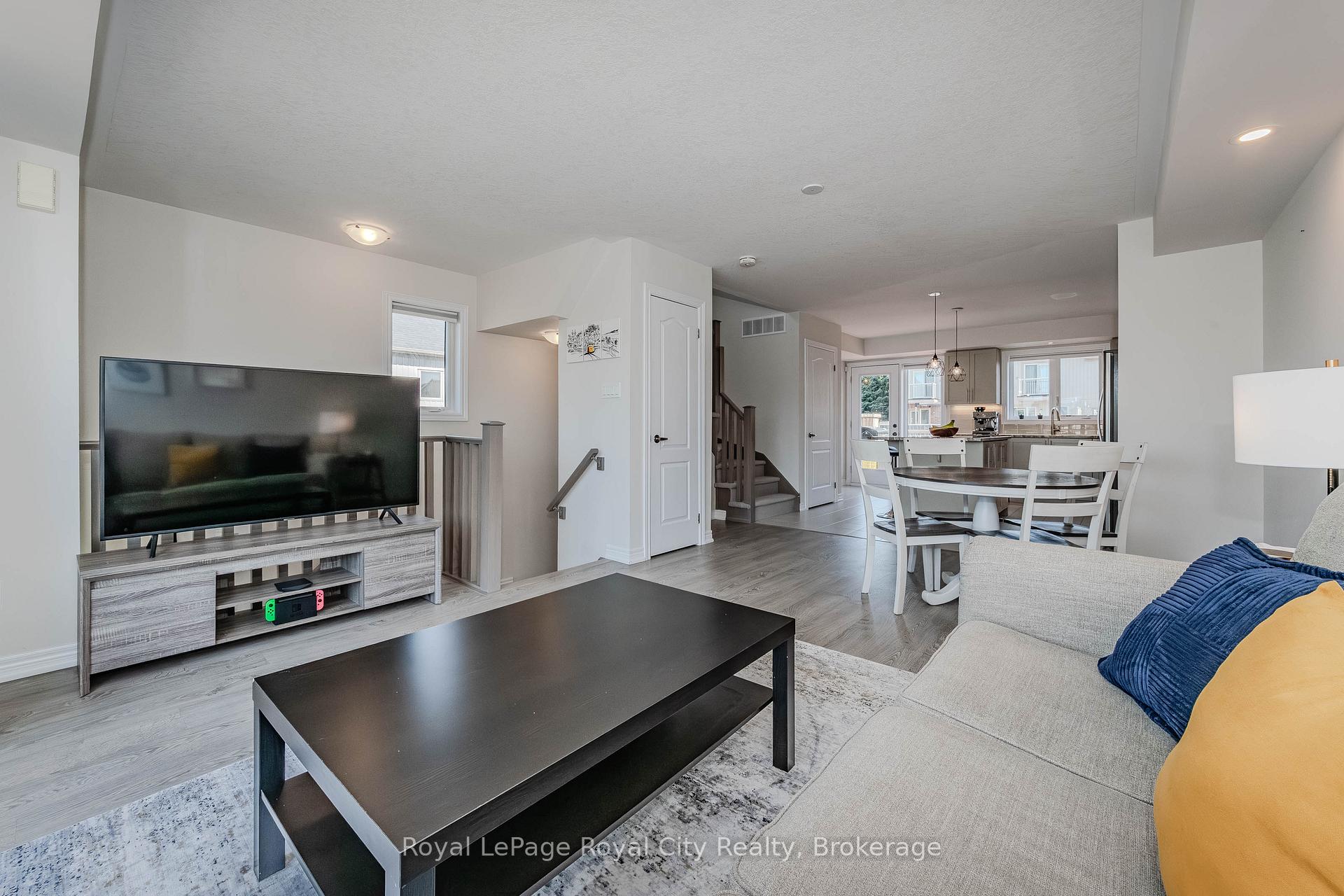 Photo 29 of 168 Law Drive, Guelph, Grange Road — HOMEH