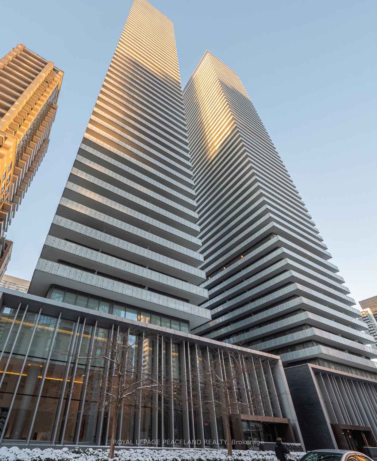 Front of Unit 3605, 42 Charles Street E