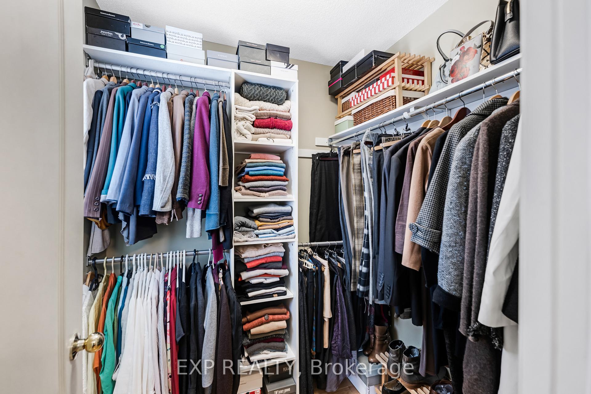 Photo 20 of 58 Collis Drive, Aurora, Bayview Northeast — HOMEH