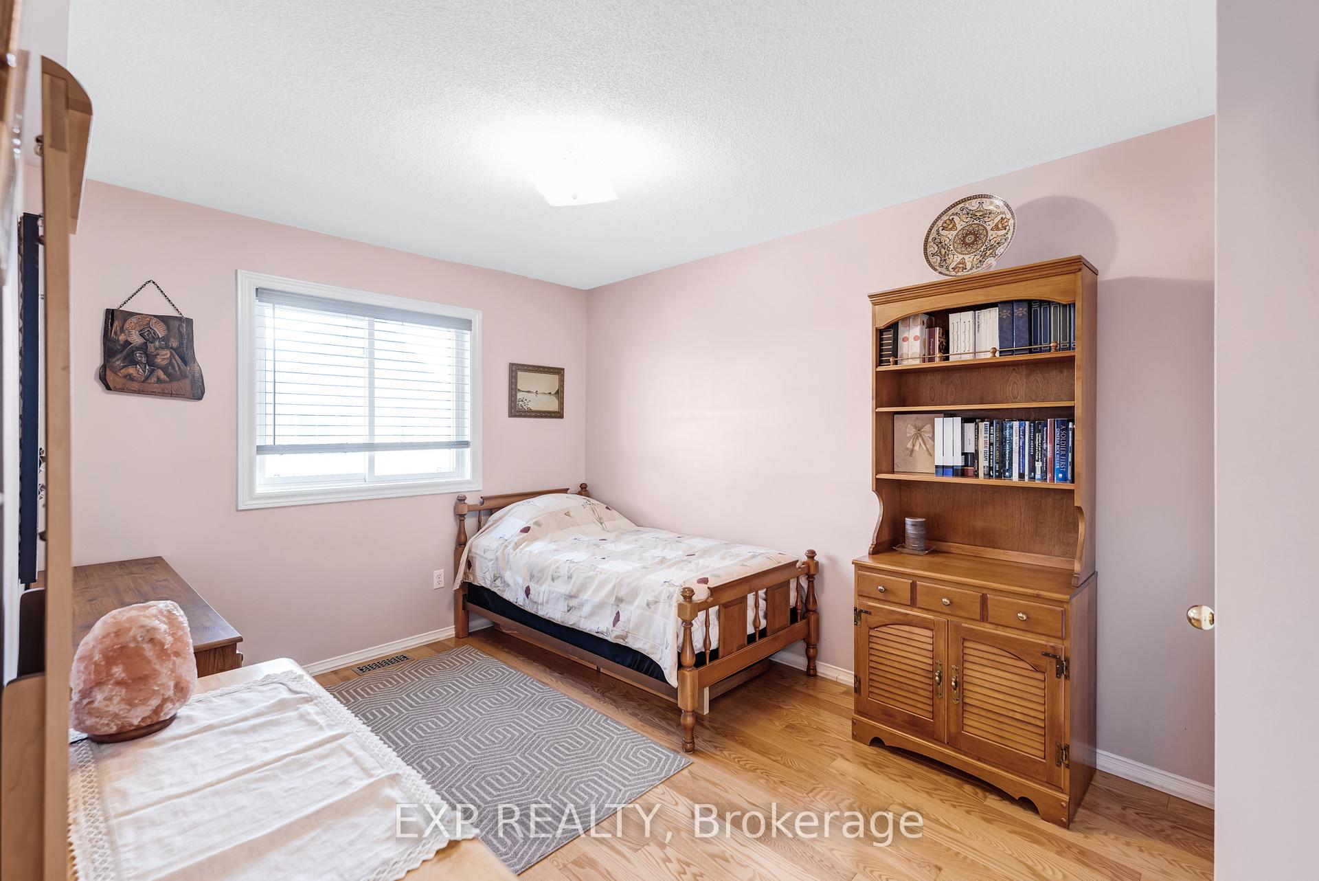 Photo 25 of 58 Collis Drive, Aurora, Bayview Northeast — HOMEH
