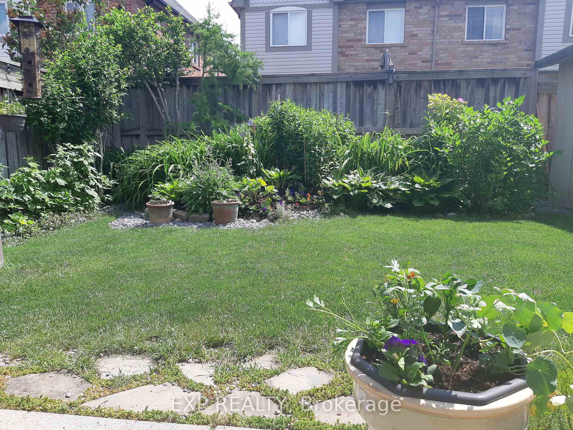 Photo 35 of 58 Collis Drive, Aurora, Bayview Northeast — HOMEH