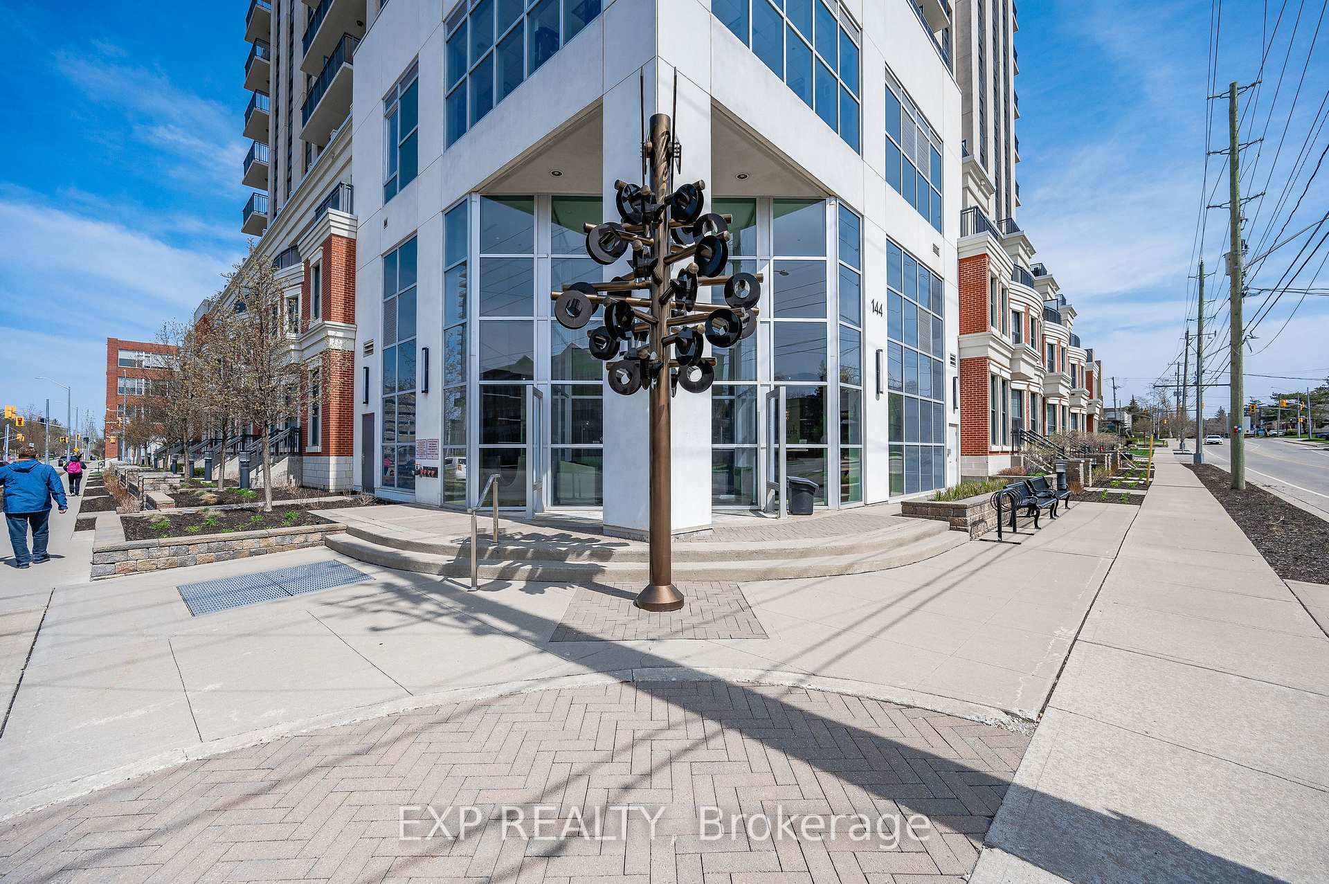 Photo 2 of Unit 408, 144 Park Street, Waterloo, Uptown Waterloo — HOMEH